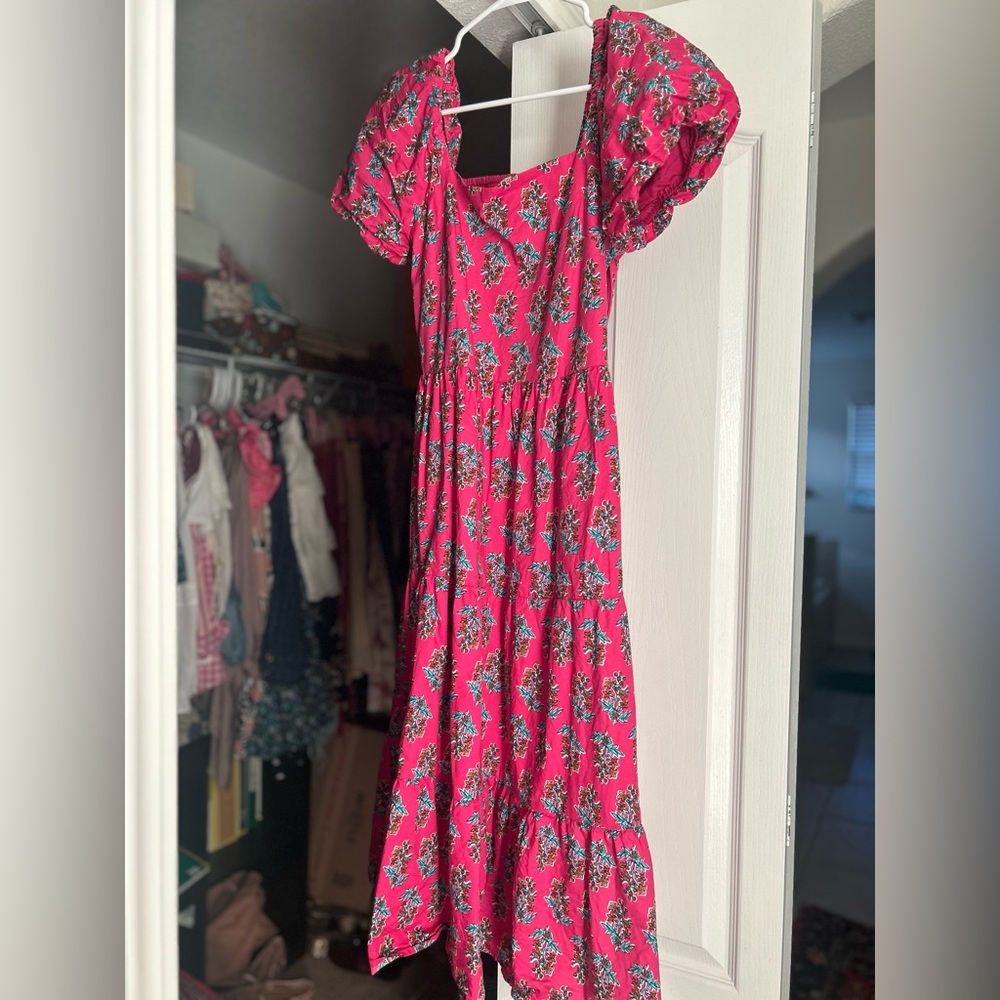 J. Crew Floral Pink Dress with Puff Sleeves. Size 4